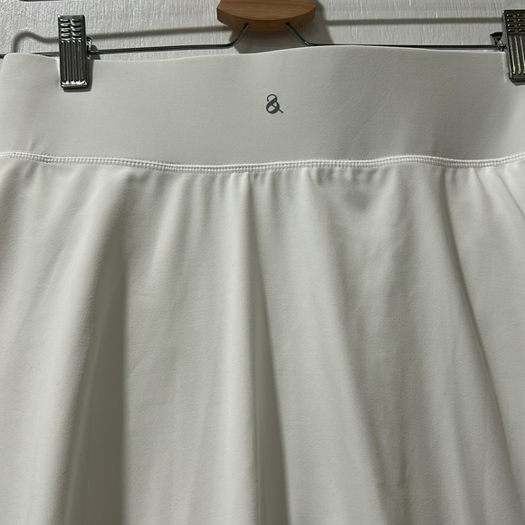 LOU & GREY WOMENS STRIPED LUVSTRETCH OVERLAP SKORT WHITE  Sz SMALL - Picture 6 of 12